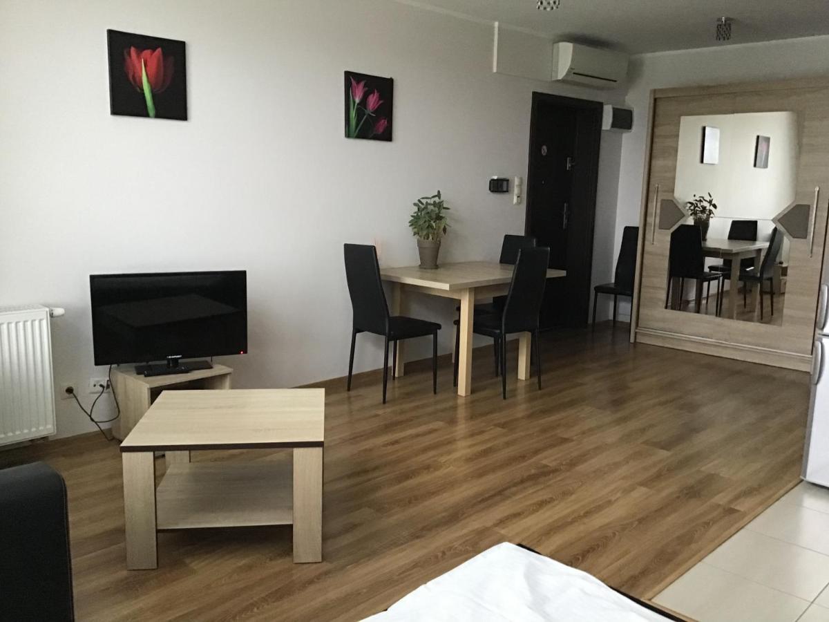 Mlynowa - Apartamenty Centrum New Bialystok Ngoại thất bức ảnh